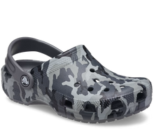 Load image into Gallery viewer, Kids Classic Clog Camo Black Grey
