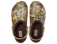 Load image into Gallery viewer, Classic Fuzz Lined Clog Real Tree (Unisex) - FINAL SALE
