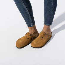 Load image into Gallery viewer, Boston Soft Footbed Mink Suede (Women)
