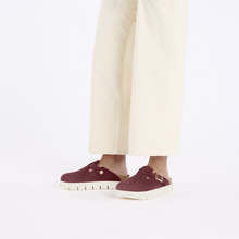 Load image into Gallery viewer, Boston Chunky Suede Berry Crush
