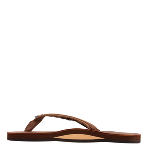 Flirty Braidy Redwood