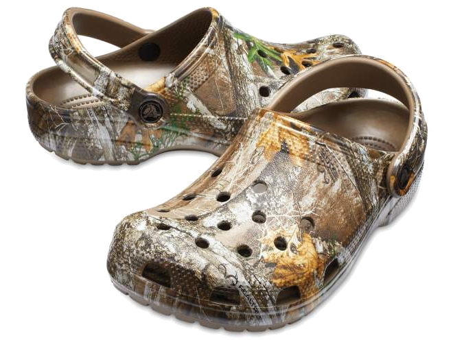Classic Clog RealTree Edge Walnut (Unisex) – Village Shoes 
